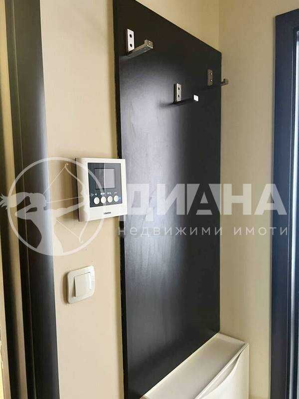Двустаен Монолитен Апартамент в квартал Южен