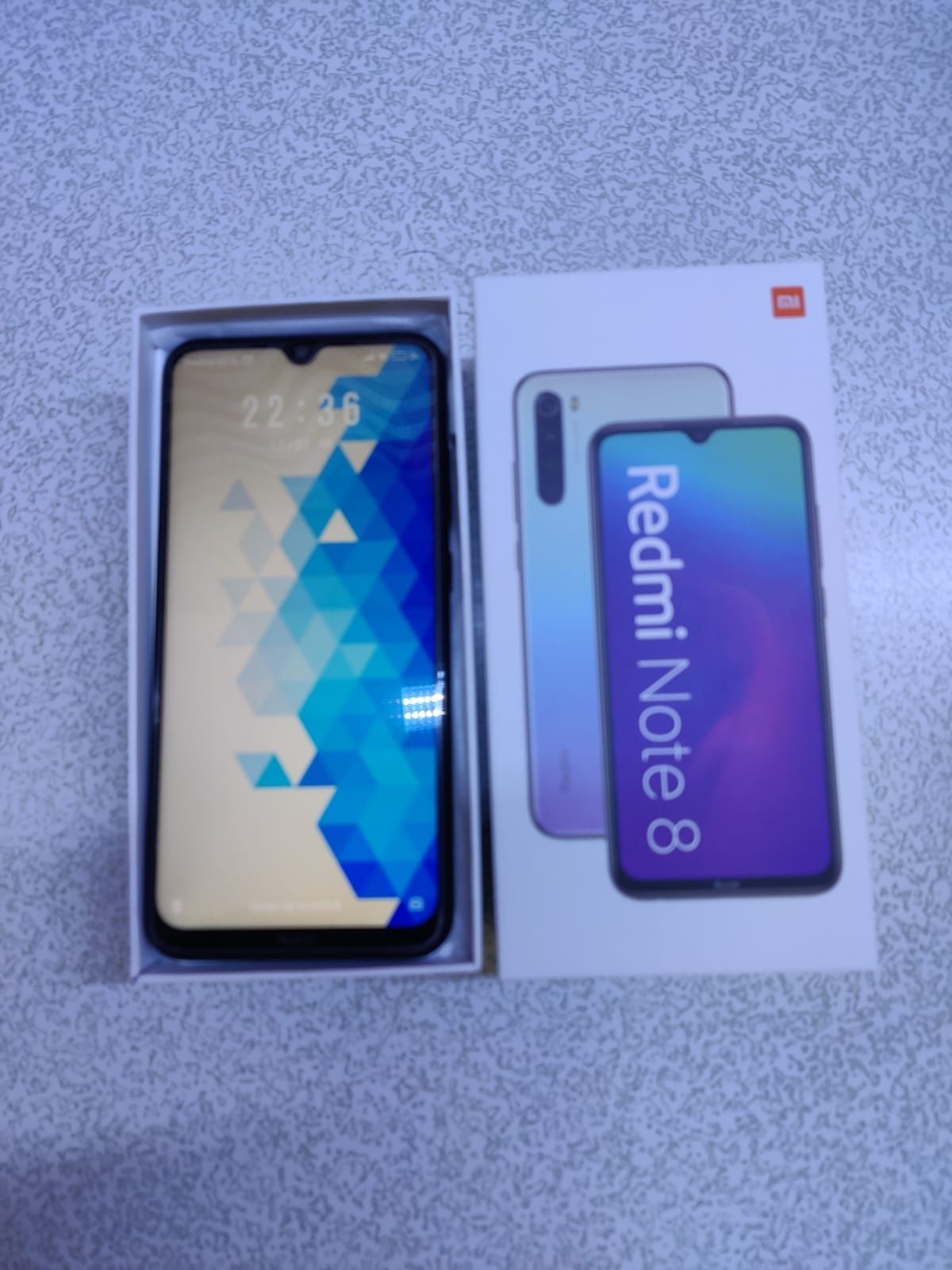 Смартфон Xiaomi Redmi Note 8