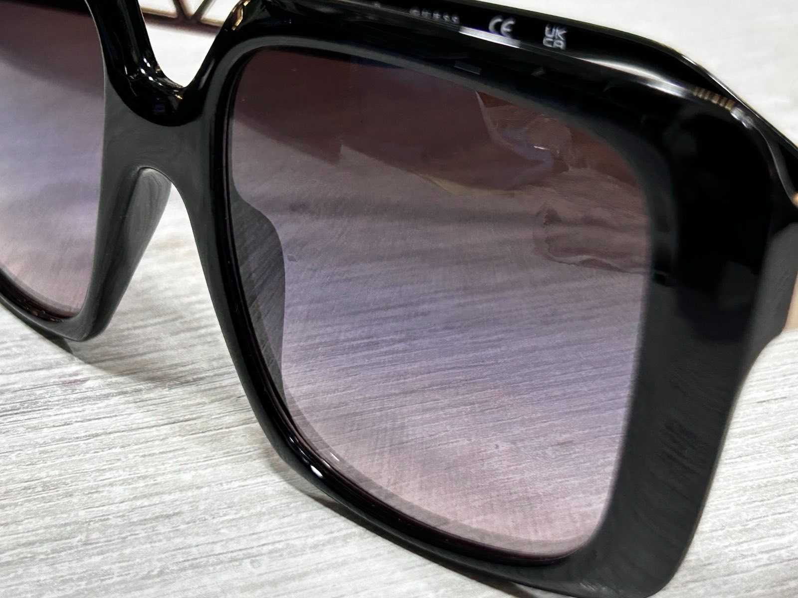 Слънчеви очила GUESS GU7689 - 01T