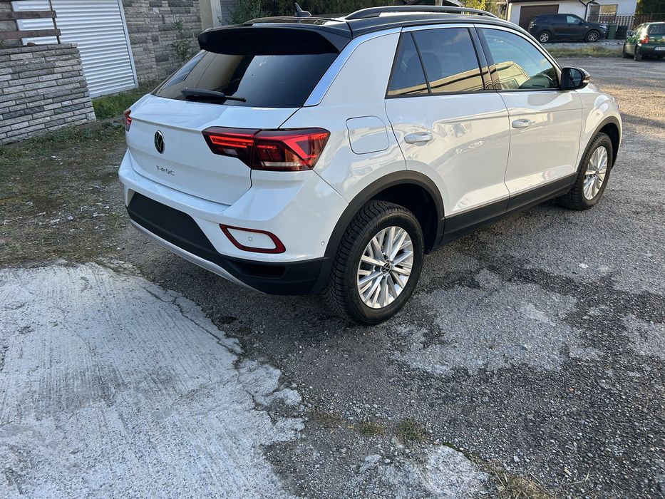 Продава се Vw T-Roc 2023г 63022км euro 6/ Top/ face