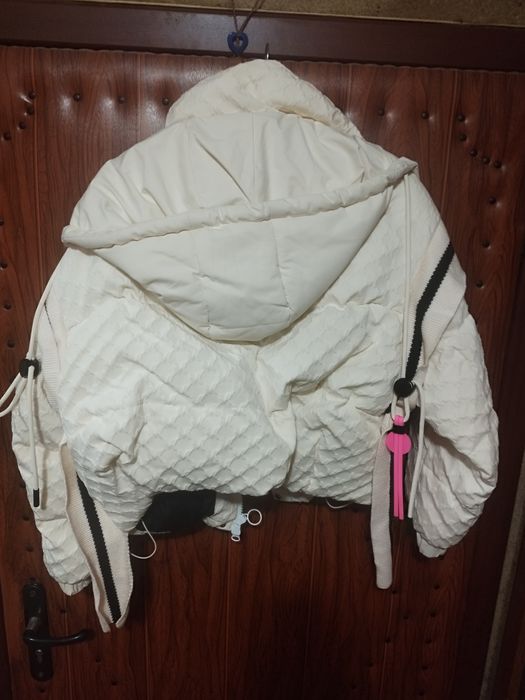 Дамско яке! Ново