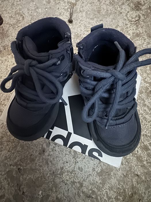 Детски маратонки и боти