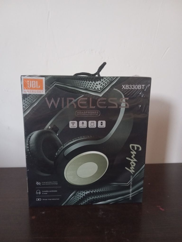 Наушник JBL блютуз