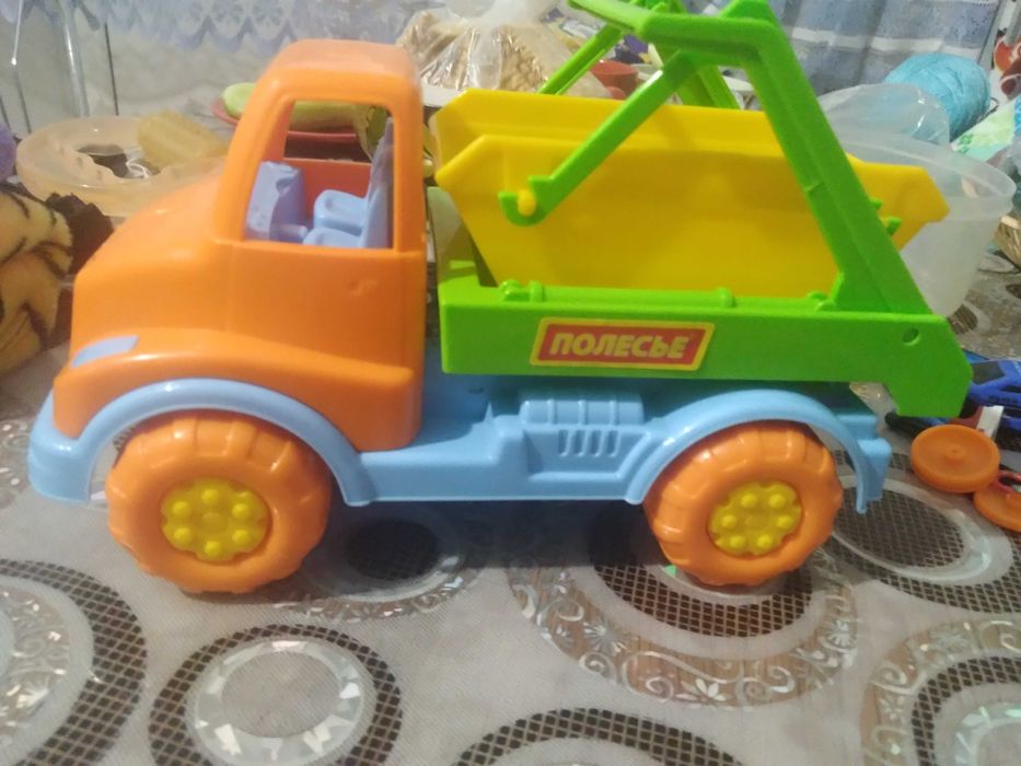 Игрушки для мальчика