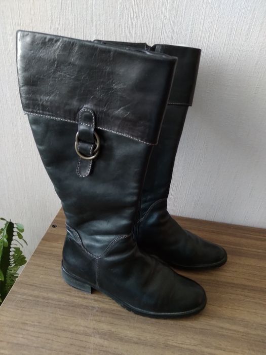 Сапоги женские высокие