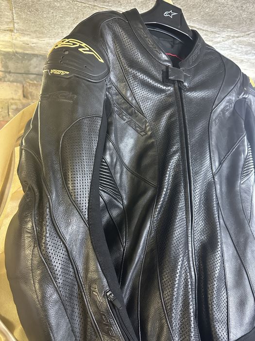 Цял Мото екип RST Performance 56