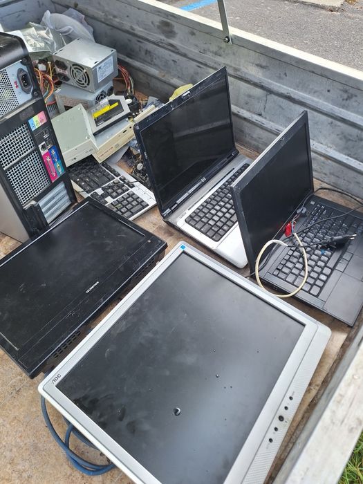 Laptopuri,calculator turn ,placi baza surse