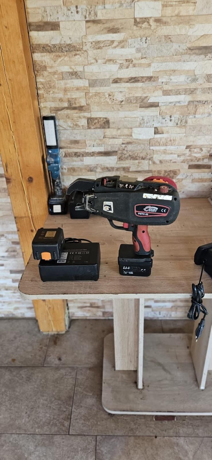Mașina de legat tjep Dewalt Festool Rigla vibranta