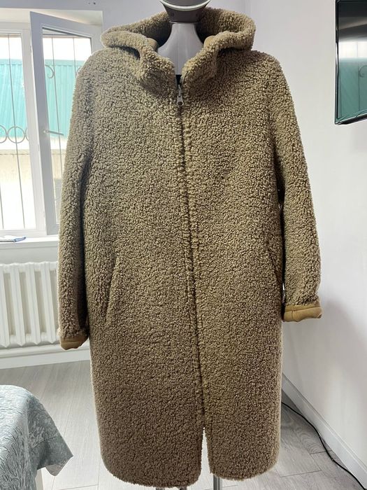 Продаю одежду зимние,летние