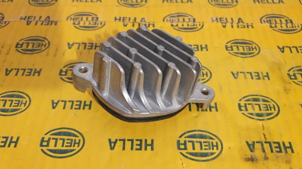 Calculator modul droser semnalizare drl VW Passat b8 3g