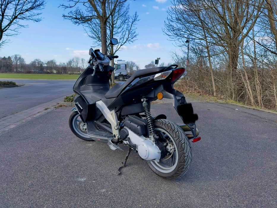 Scuter Derbi gp1