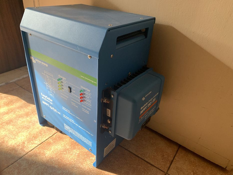 Victron Easysolar 48/3000 mppt 2x150/35