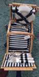 Cos de picnic ORLANDO pentru 4 persoane cu saltea 40x28x20 cm HOMLA