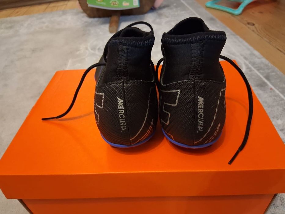 Обувки бутонки nike mercurial super fly 9 футбол football коледа