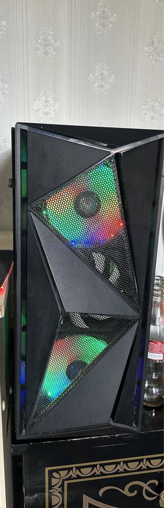 Pc ganing functional merg multe jocuri
