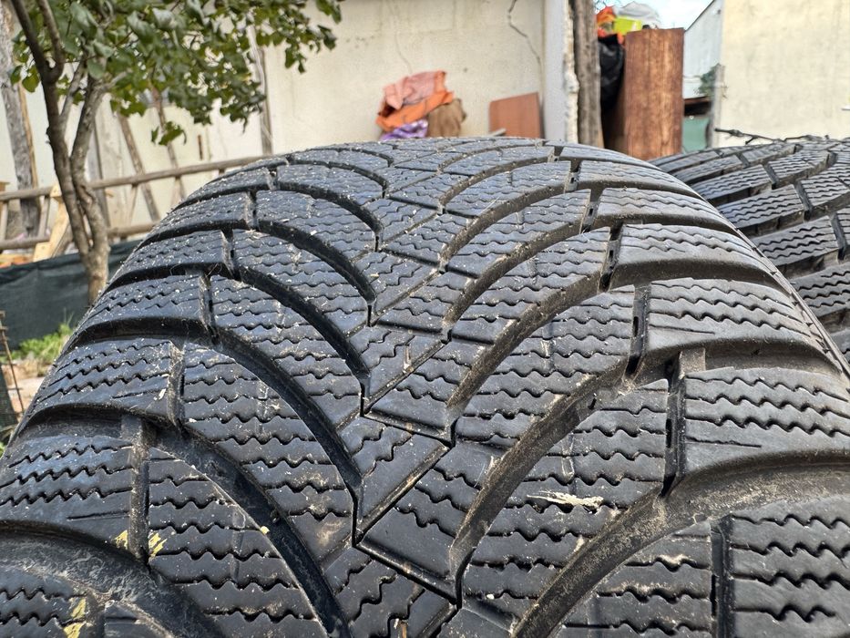 Зимни гуми 225/55/16