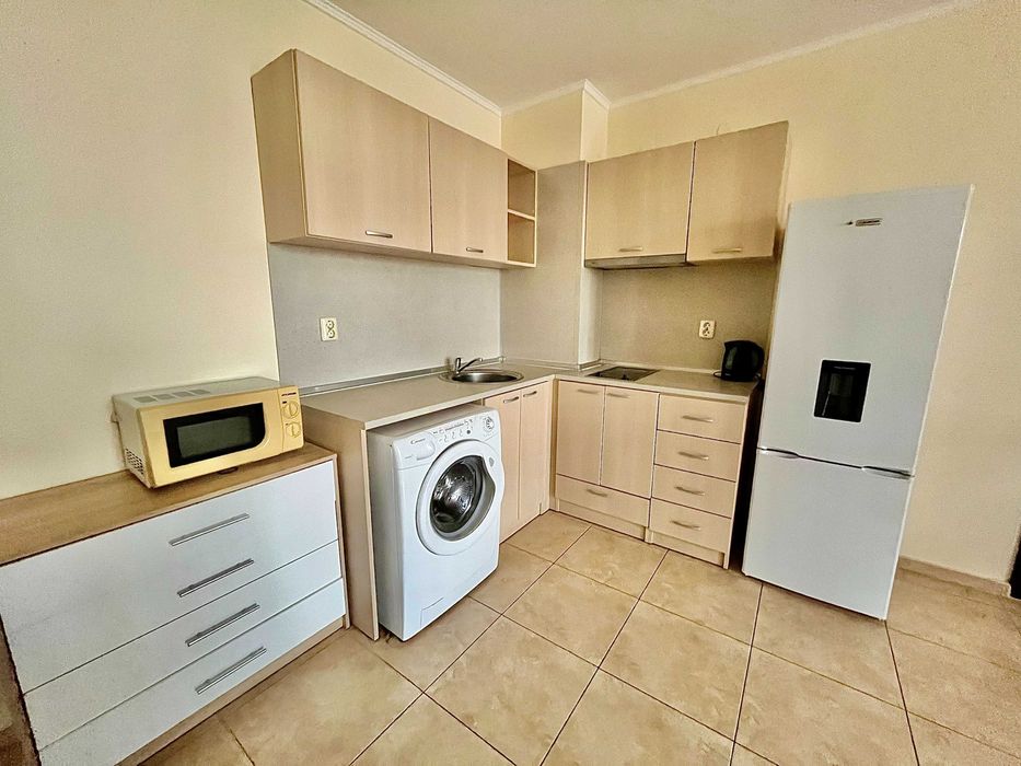 Продава се Двустаен апартамент в с. Равда, Област Бургас - 65 кв.м за 1108 €/кв.м - Снимка #2