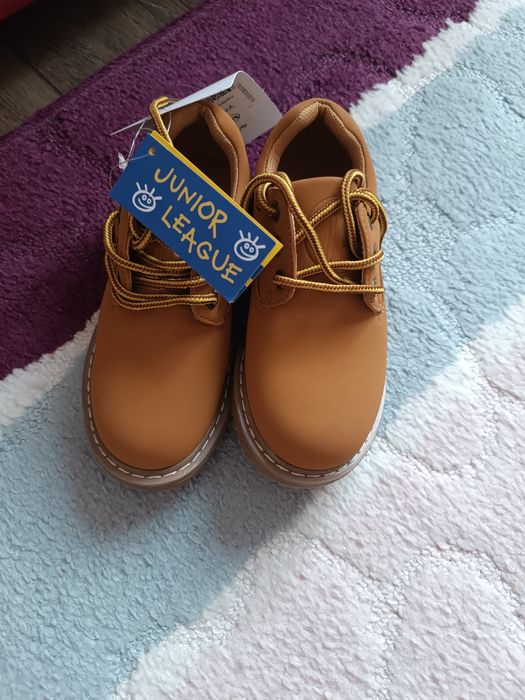 Зимни.    Обувки