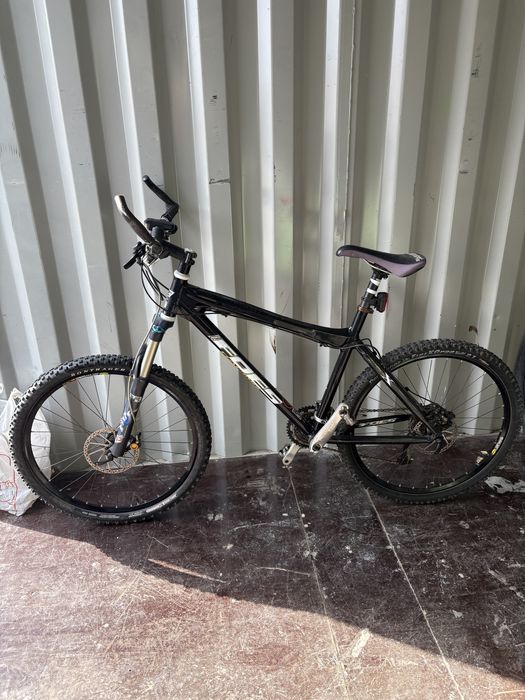 Bicicleta englezeasca carbon