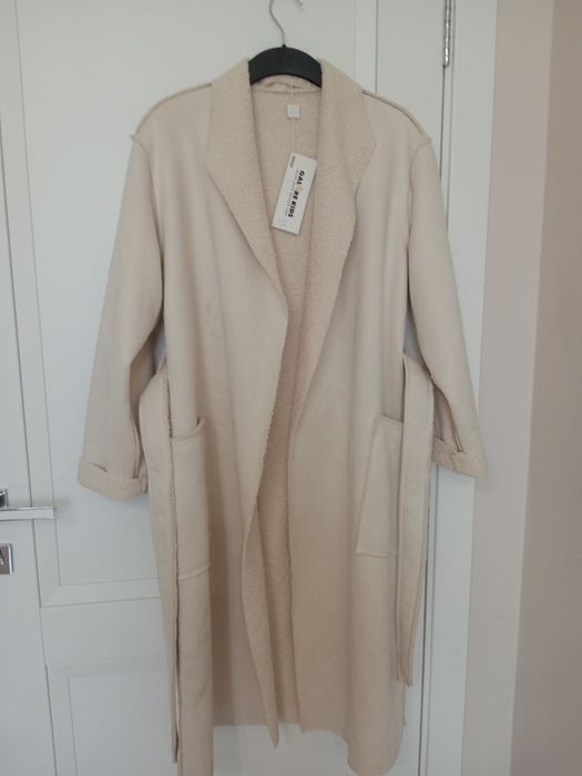 Продам кардиган, новый 48 р.