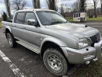 Mitsubishi L200 warrior