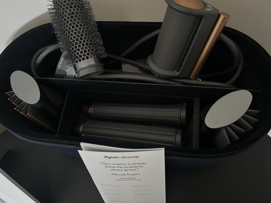 Продается Dyson airwrap