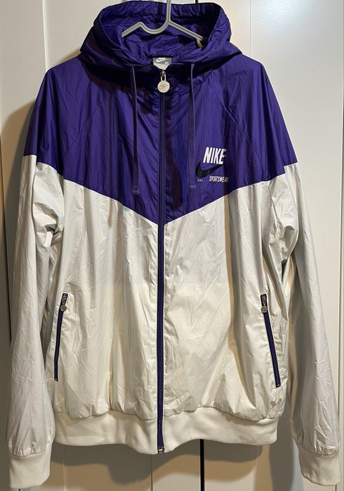 Куртка ветровка Nike sportswear original