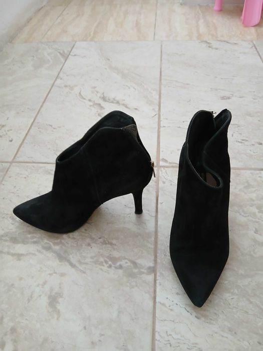 Ghete din piele culoare negru