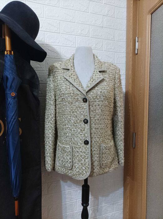 Оригинална жилетка Chanel made in France