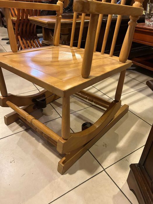 Дървен люлеещ стол  Холандия