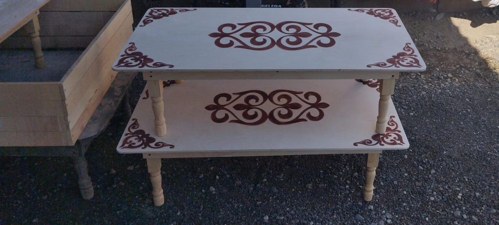 Столы Жер стол стол жер низкие столы