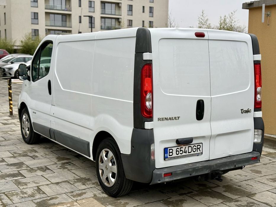 Renault Trafic 2.0 dci 68.000 km Euro 5