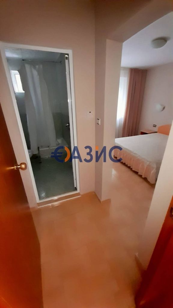 Продава се Четиристаен апартамент в Свети Влас - 118 кв.м за 873 €/кв.м - Снимка #7