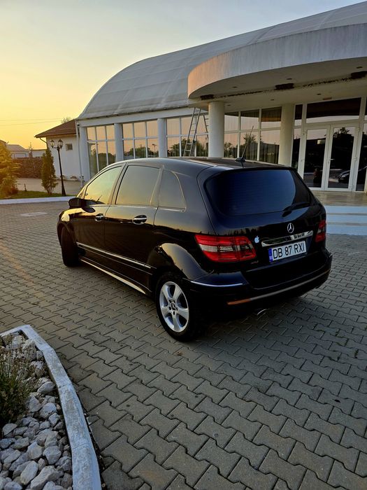 Urgent pret scazut Mercedes B class  impecabil ,diesel consum mic
