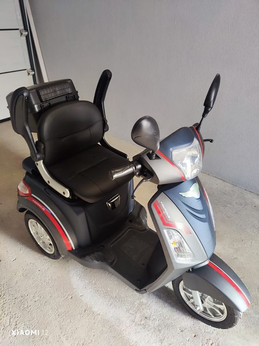 Triciclu electric