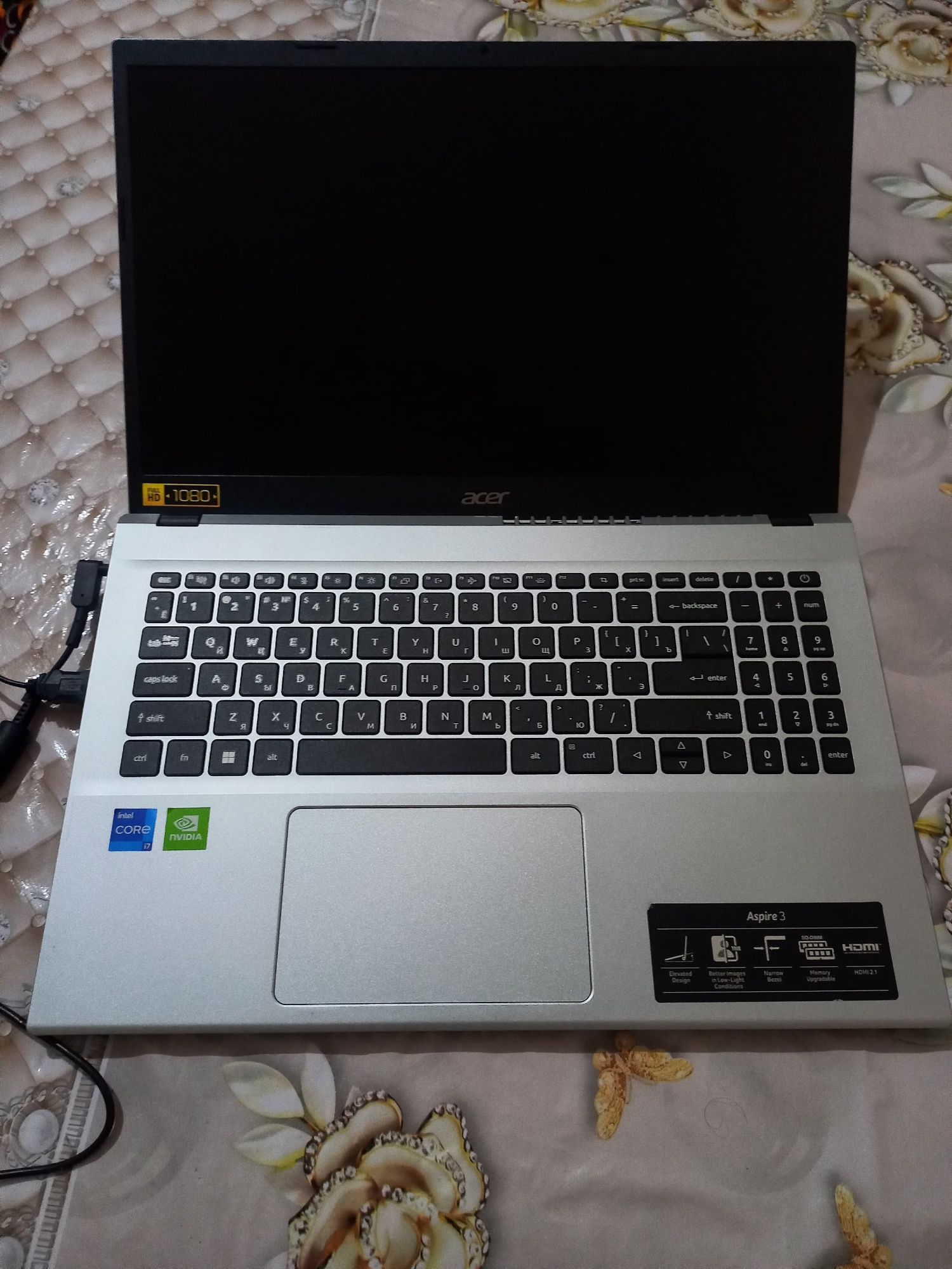 ACER Aspire 3 Hd1080 ekran