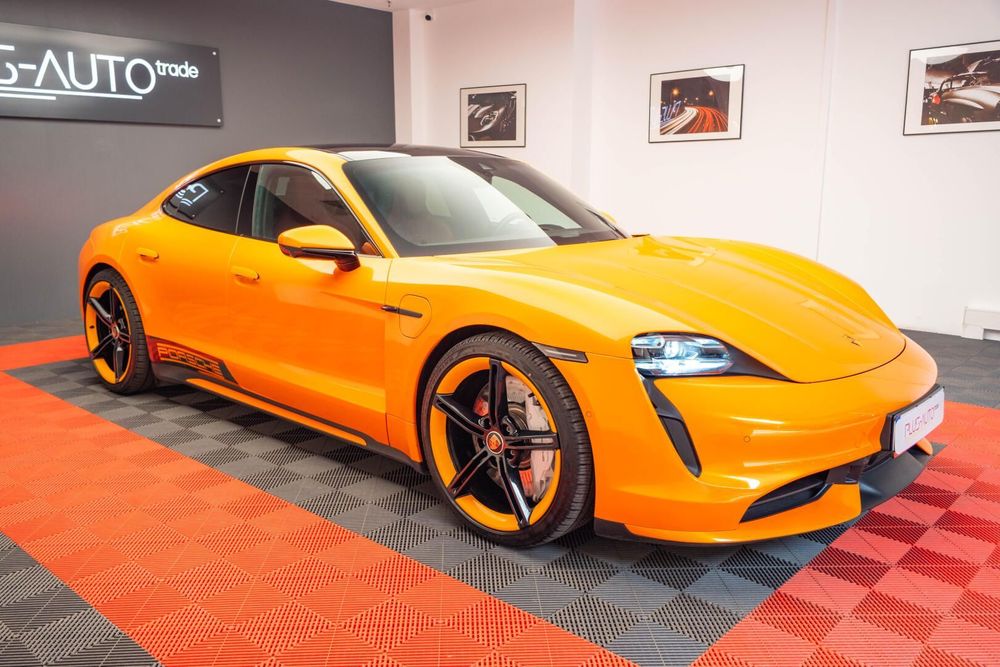 Porsche Taycan Porsche Taycan Turbo 680CP