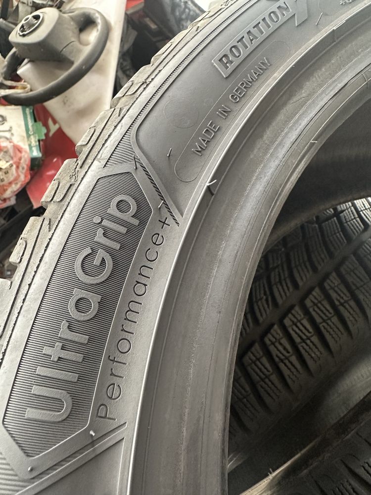 235/45/18 GoodYear dot21