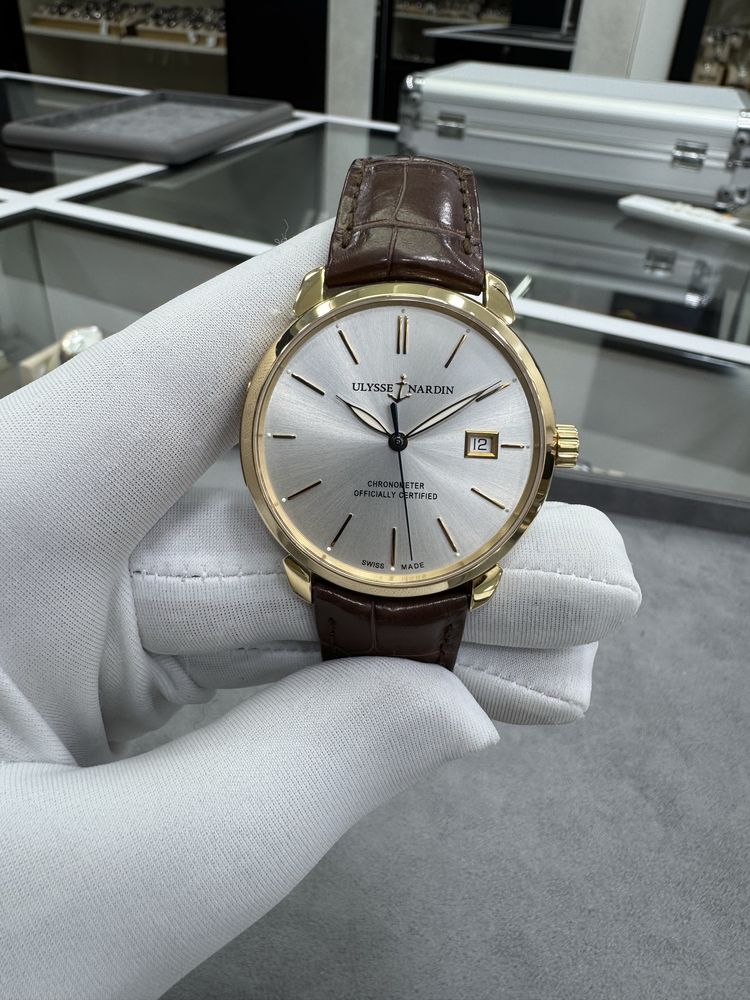 Золотые Часы Ulysse Nardin San Marco