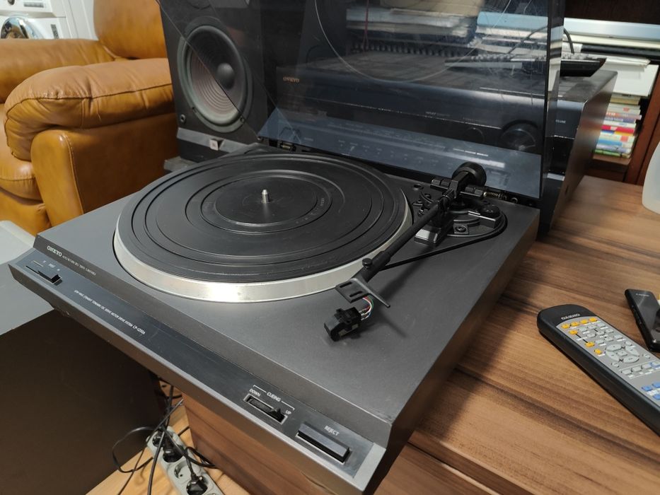 Pick up Onkyo Grundig vinil
