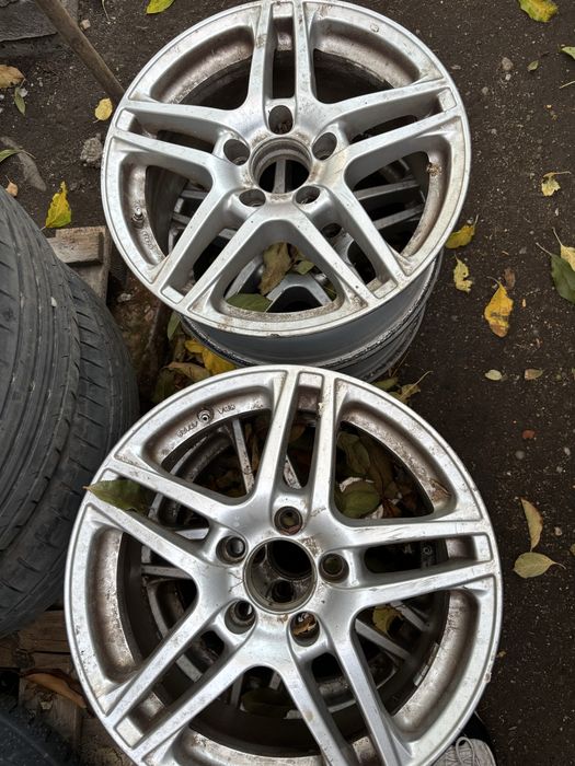 Vând Jante 225/40/R18 cu anvelope vara noi