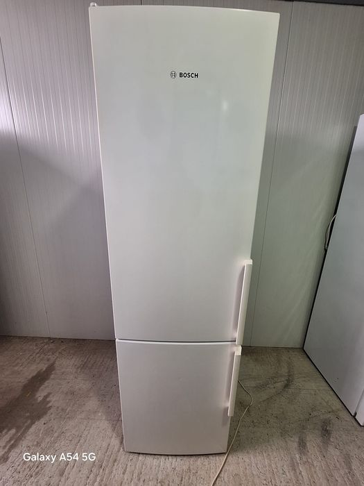 Frigider BOSCH 200cm