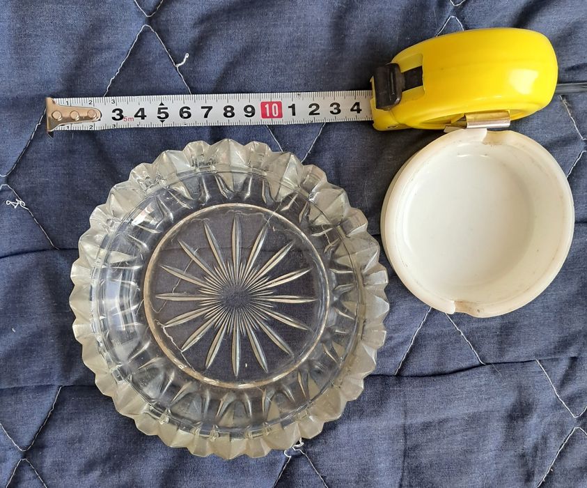 Чаши, чинии, купи, домашни потреби