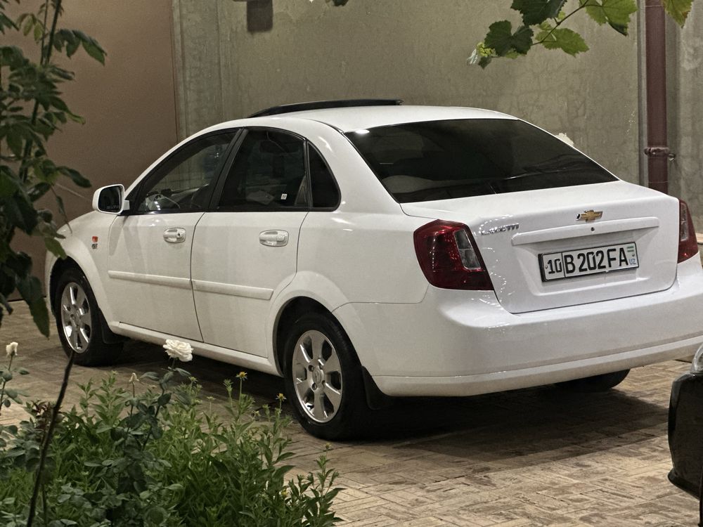 2023 yil  luk abs disk gaz bor