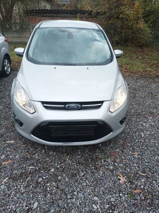 Ford C-Max Titanium