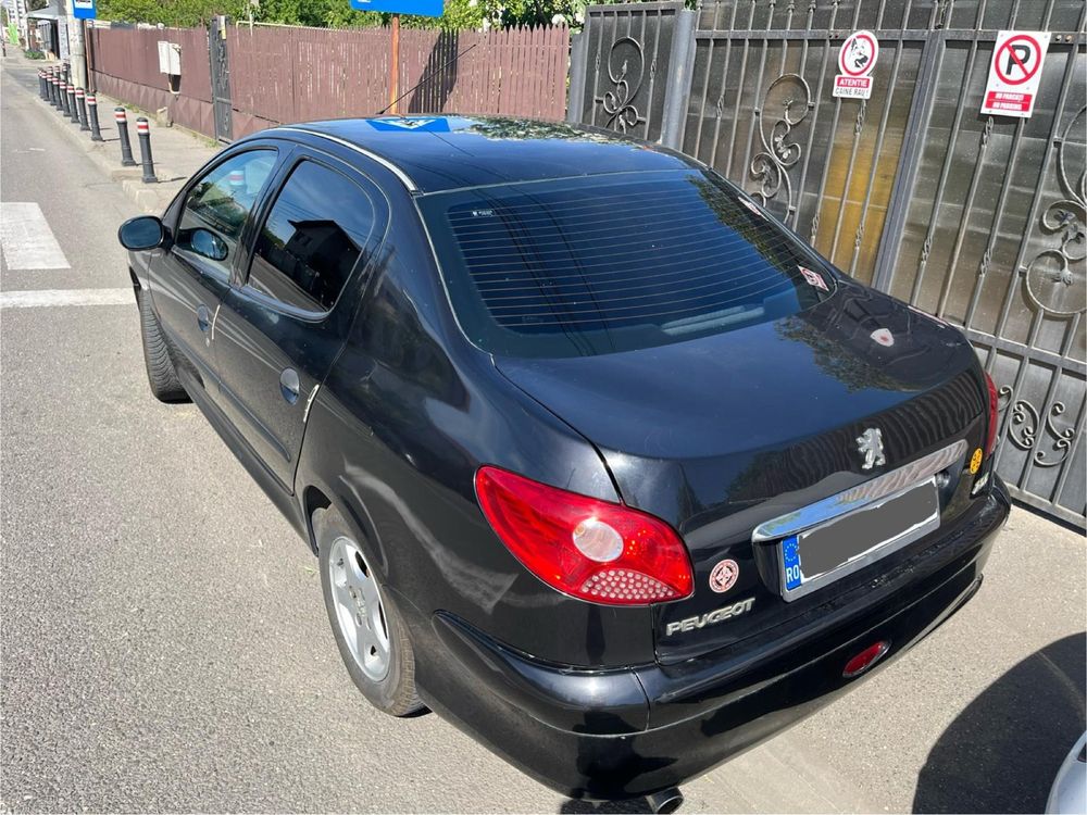 Peugeot 206, 67.000 , sedan, 1.4benzina