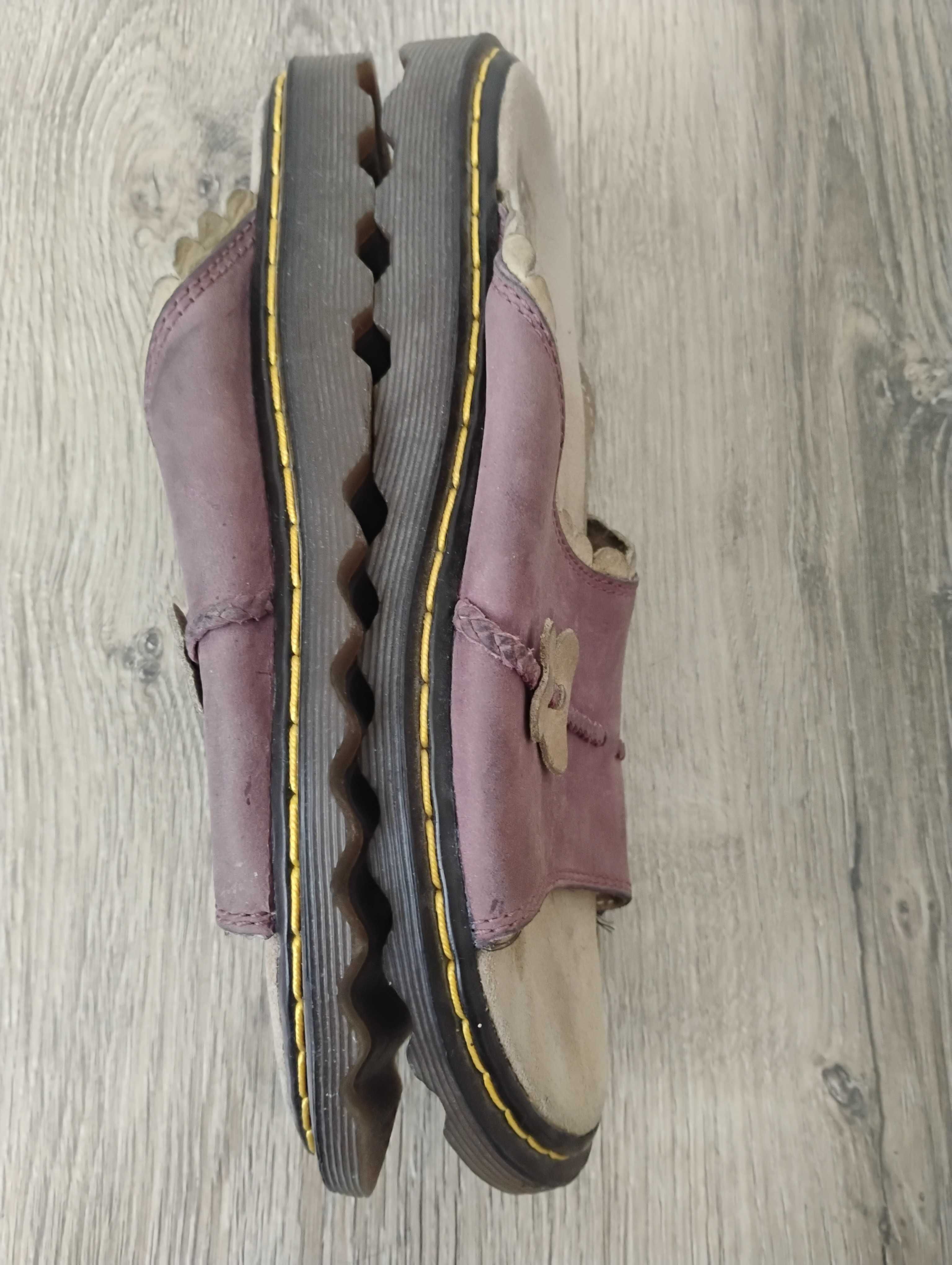 Оригинални чехли Dr. Martens