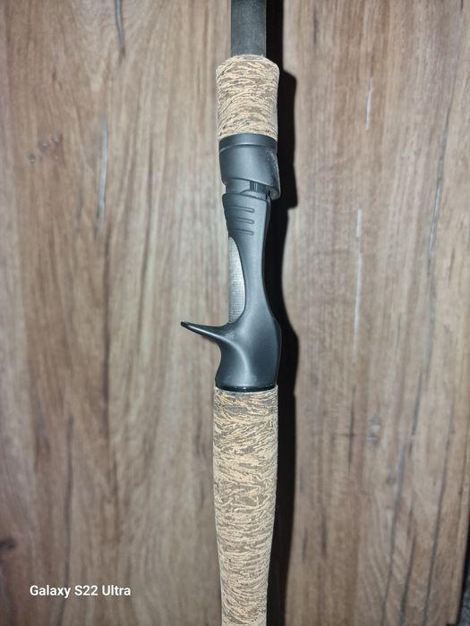 Lanseta baitcasting din colecția personala