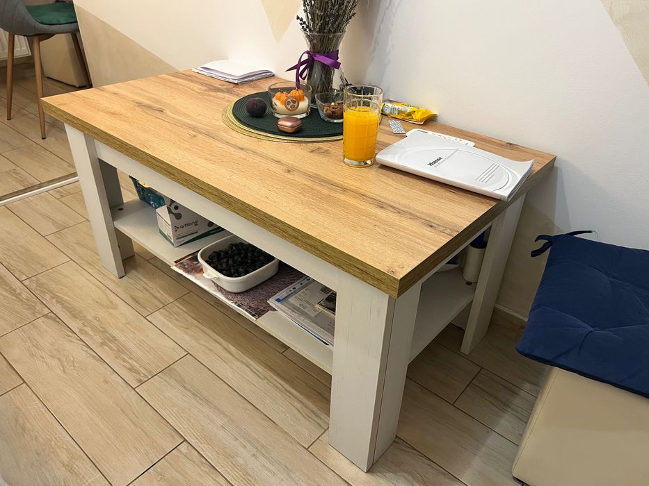 Măsuță Cafea 110x60x50 in stare foarte buna