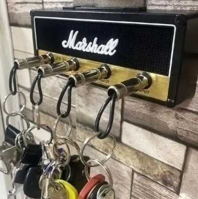 Marshall JCM 800,Поставка за ключове за стена.